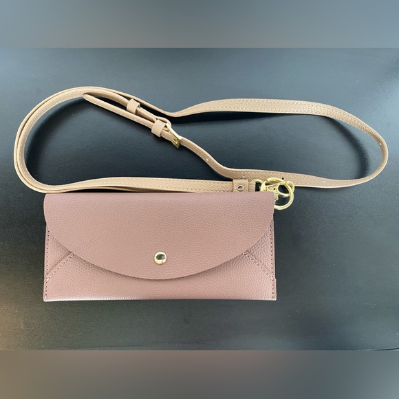 Lark & Ives - Envelope Cross Body Bag (Black and Mulberry) with Strap - Picture 7 of 9